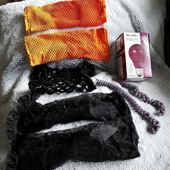 Tween bundle - Picture 1 of 6